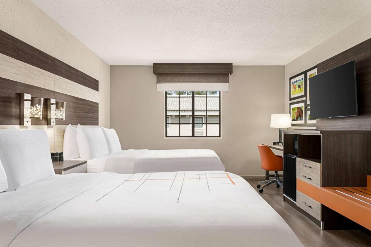 La Quinta Inn Lexington-Horse Park Eksteriør billede
